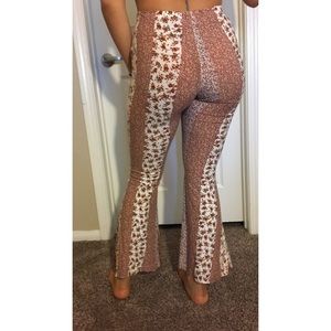 Super cute flare pants